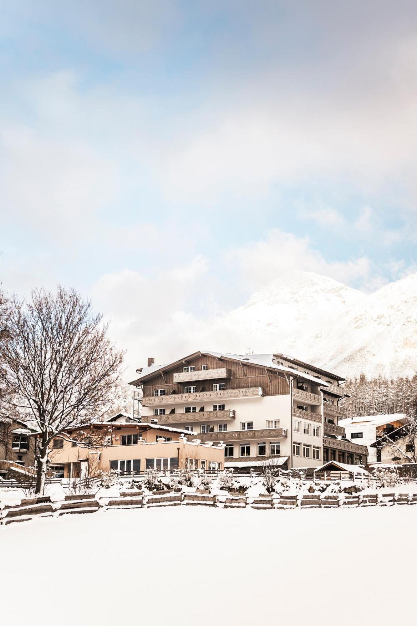 Vital Hotel Ortlerspitz San Valentino alla Muta Exterior foto